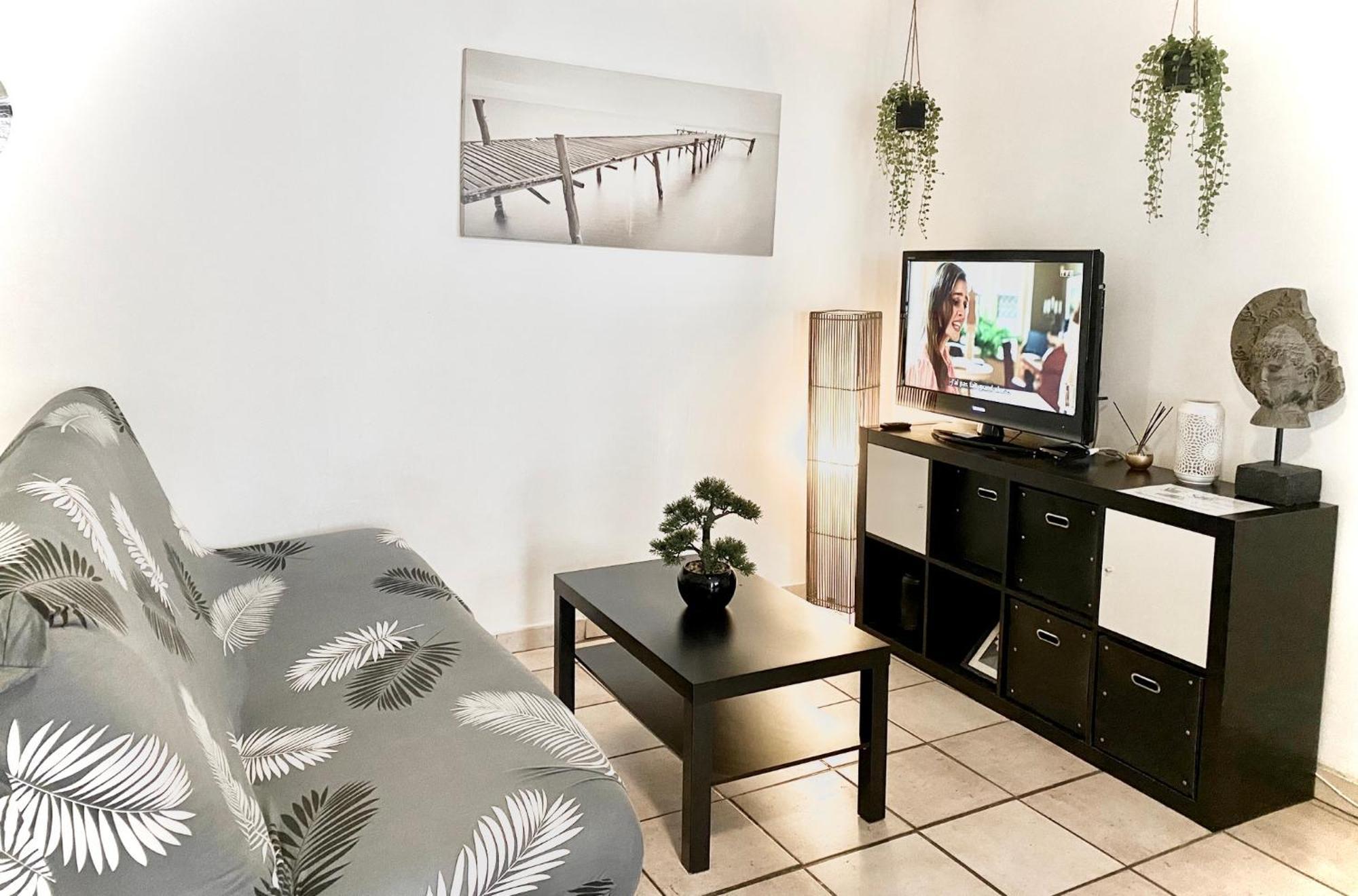Appartement Calme Au Coeur De La Bastide St-Louis Carcassonne Buitenkant foto